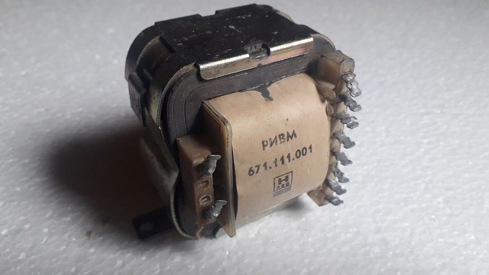 Transformatoare casetofoane deck