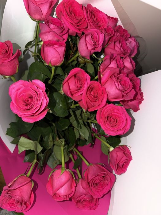 Продам свежий букет роз