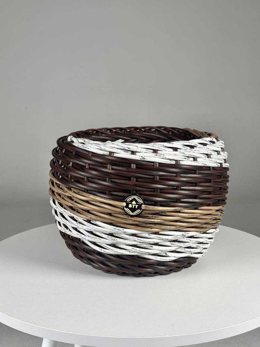 Кашпо ручной работы из ротанговой нити — украшение вашего дома