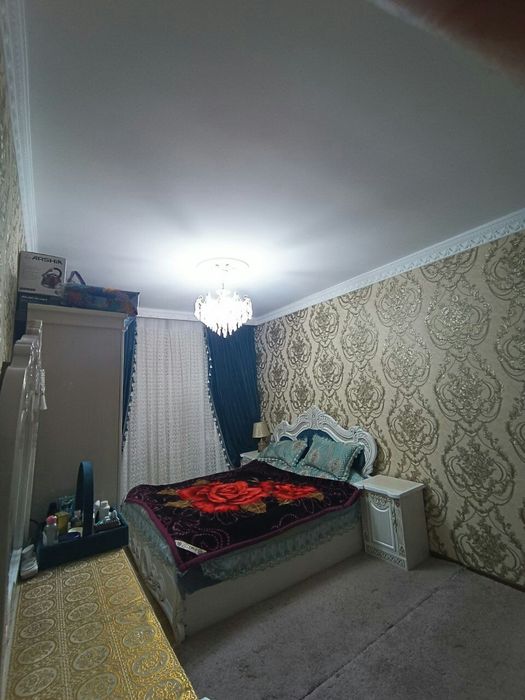 Продаётся своя трёхкомнатная квартира срочно на Юнусабад 5