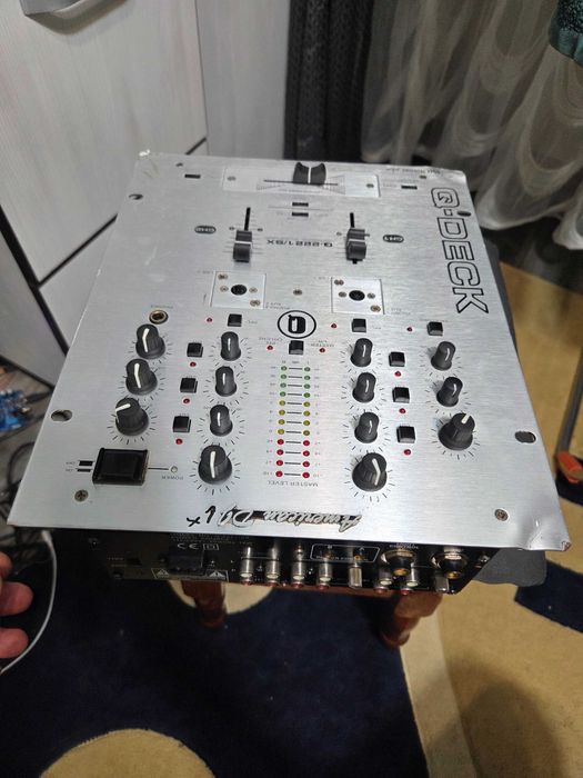 Mixer Audio American DJ Q-2221/SX Preamplificator Audio Pentru Statie