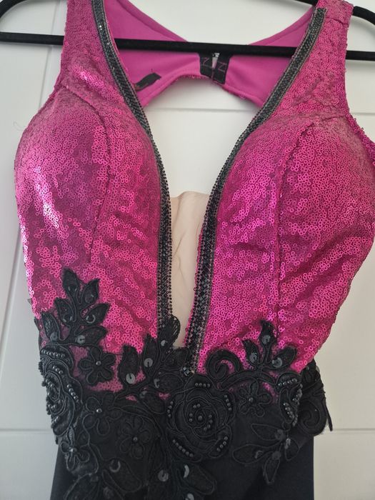 Rochie bby, mărimea S, purtată o singură dată