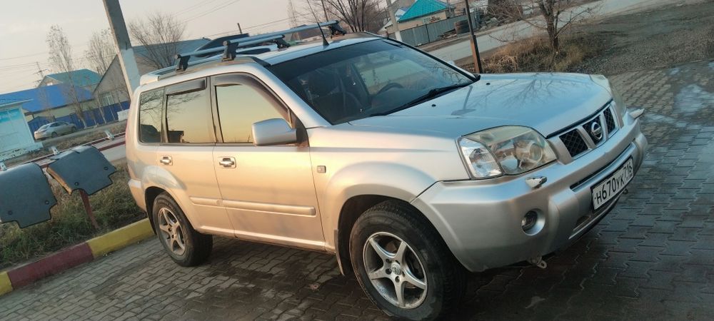 Продам  авто Ниссан ихстрайл