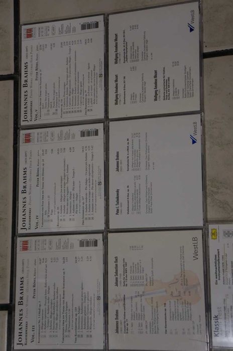 Оригинални компакт дискове класическа музика