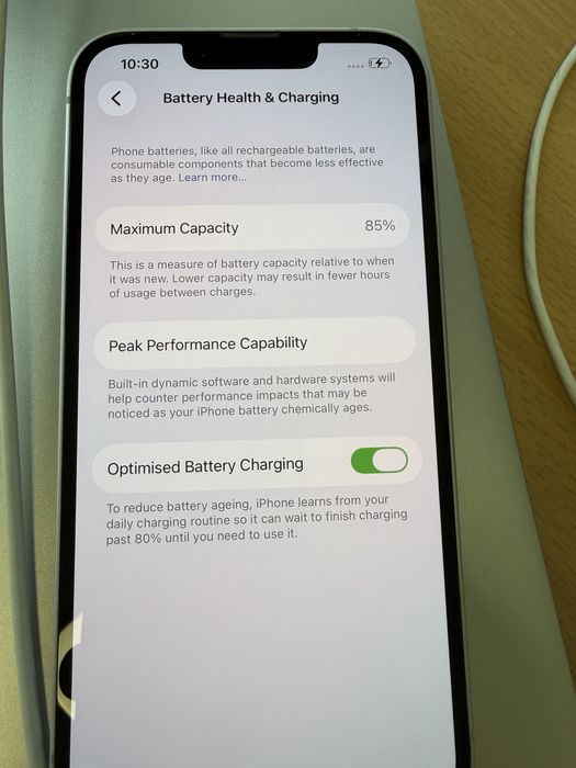 Iphone 14, 256 Gb, mov (stare f buna 10/10) + huse
