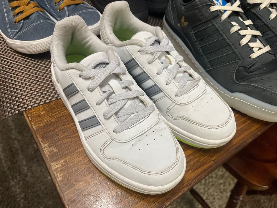 Обувки Адидас и Найк