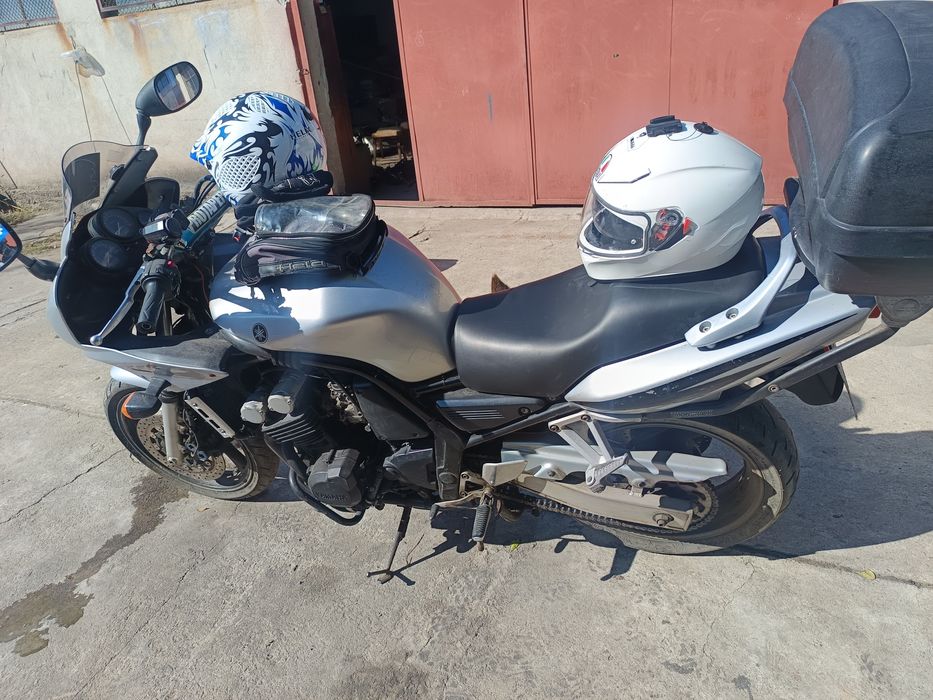 Ямаха  650  продава на много изгодна цена.само за 1.500 евро.