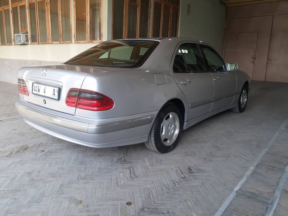 Mercedes W210 - Кам хайдалган, турган