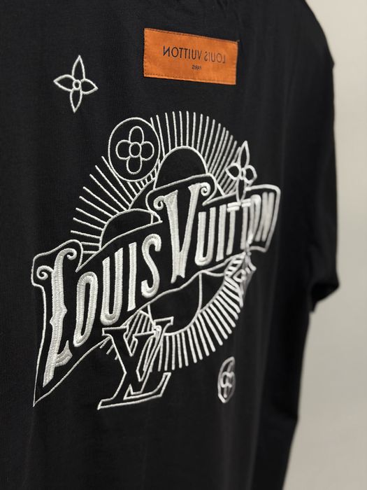 Tricou LV brodat