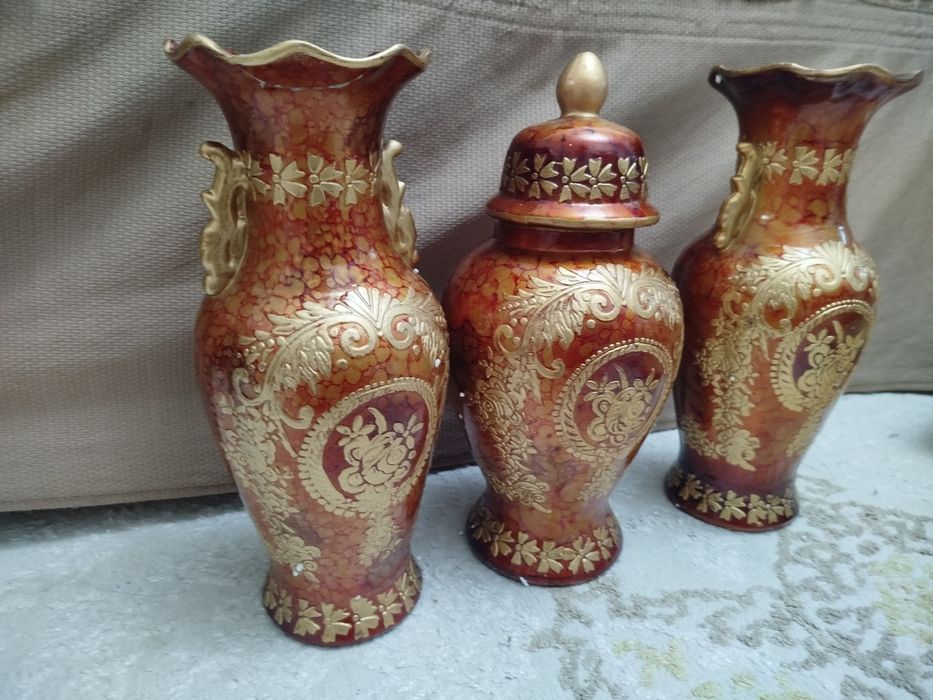 Керамические вазы 3 шт