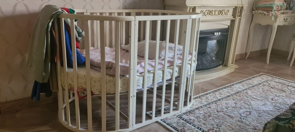 Продам детскую кроватку Incanto