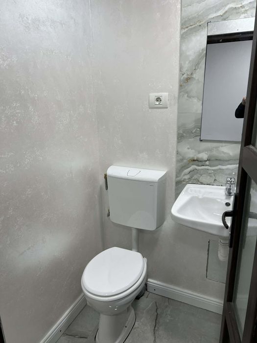 Inchiriez garsoniera la casă