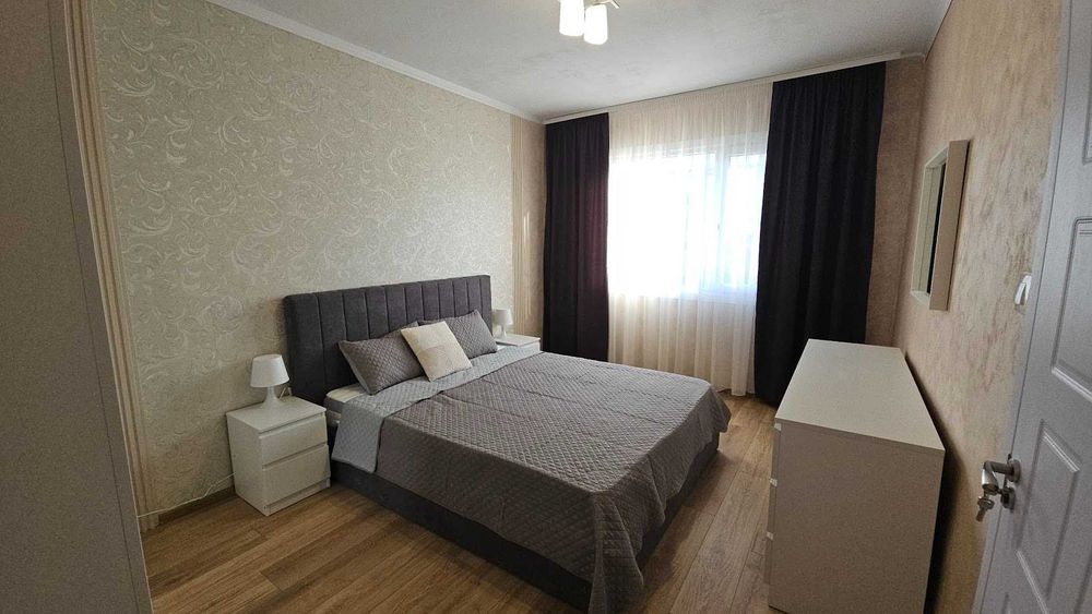 Продава се Двустаен апартамент в Пловдив, Център - 64 кв.м за 2024 €/кв.м - Снимка #6
