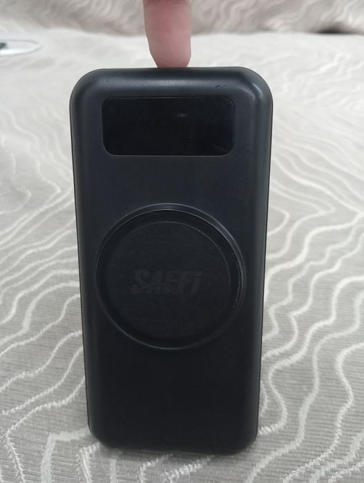 Повербанк SAFFI.