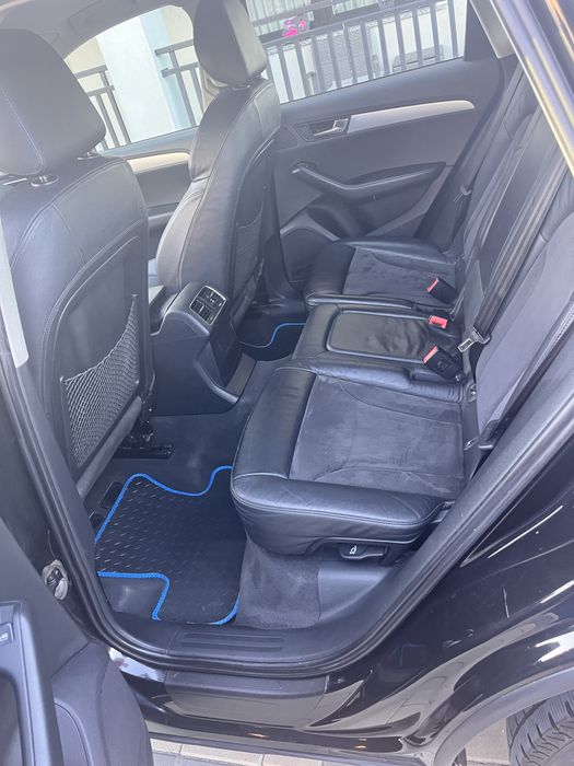 Audi Q5 quattro S-tonic