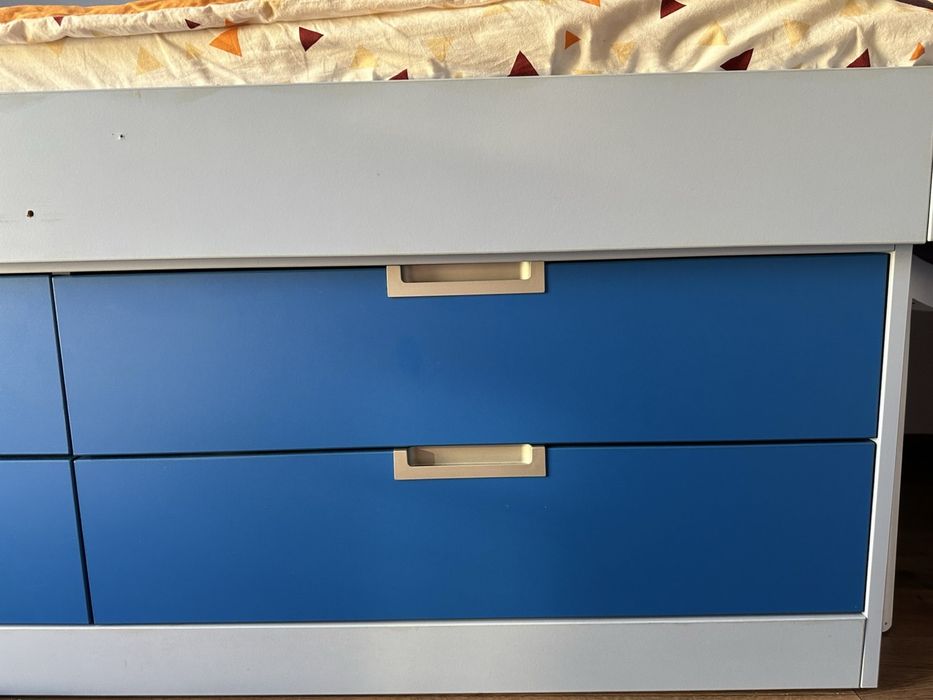 Детски легла с чекмеджета