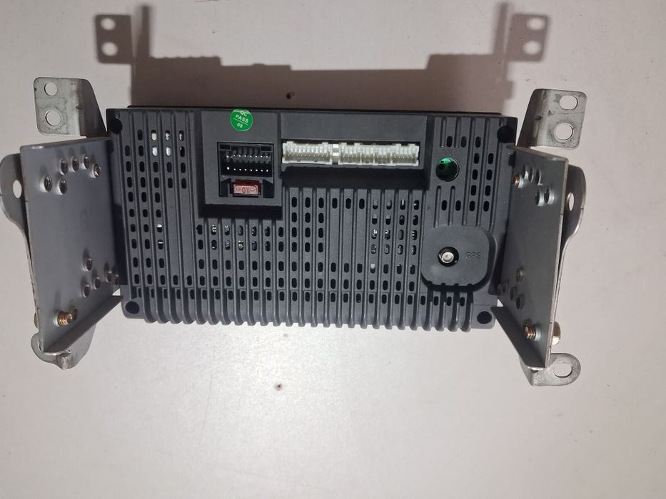 Продается авто магнитола.