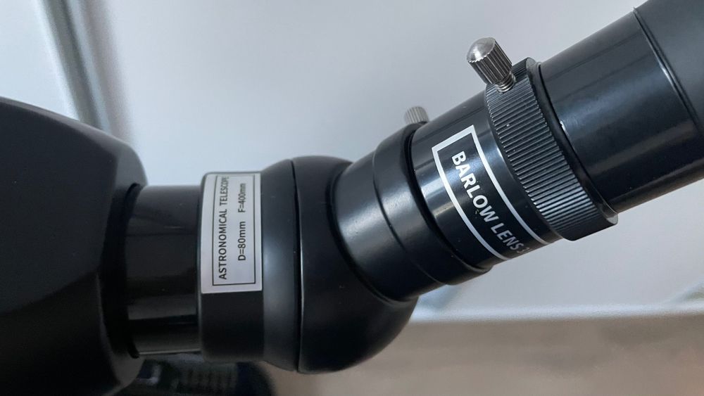 Рефракторен телескоп Levenhuk Skyline Travel 80