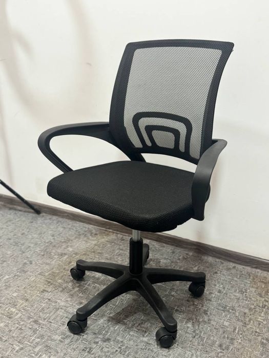 Продам офисное кресло