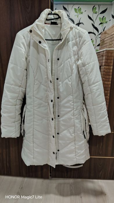 Geaca damă călduroasă mărimea 38-40