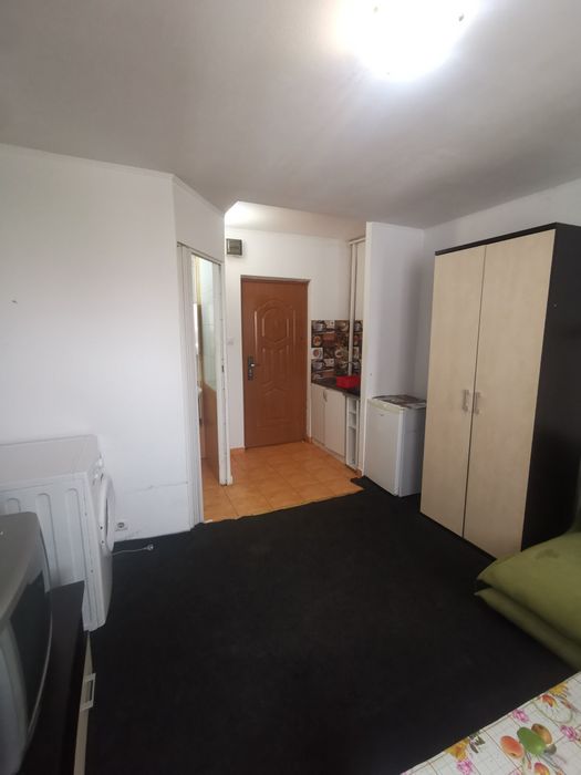 Garsonieră de închiriat zona Terezian