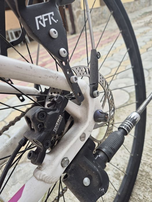 Vând bicicletă!!
