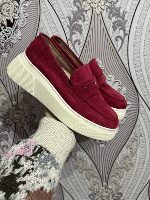 Лоферы на высокой подошве