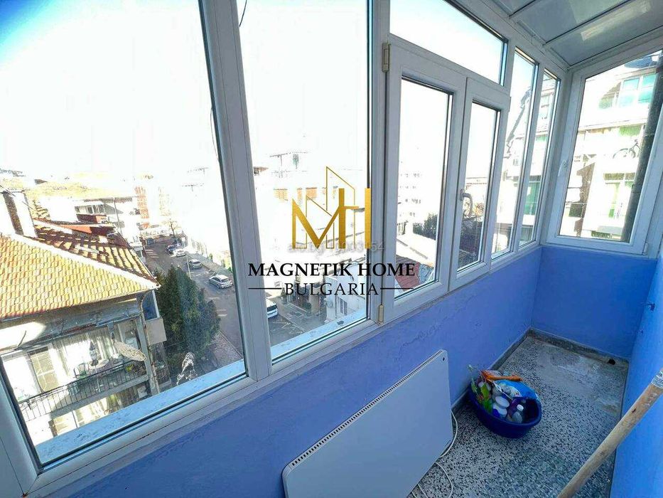 Дава се под наем Многостаен апартамент в Бургас, Център - 110 кв.м за 504.9 € - Снимка #12