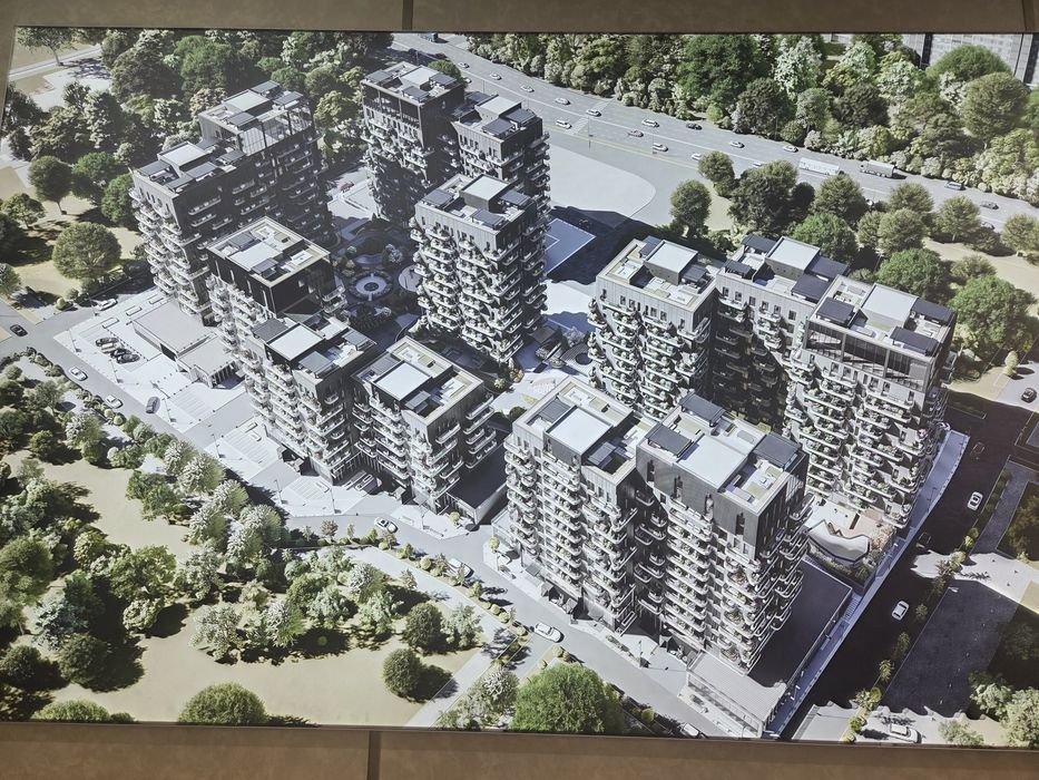 Продаётся коммерческое помещение ЖК Парквуд Новостройка