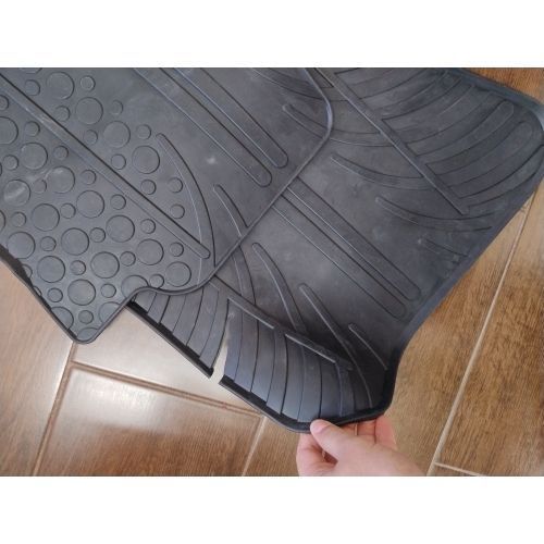 Set covorase cauciuc Audi A6 (C8) 06.2018-, A7 (C8) 05.2018, Covoras Fata Dreapta Rupt