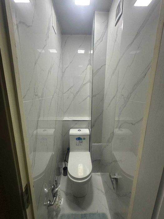 Сдаётся просторная квартира 4/4/4 кирпичного дома в Центре города!