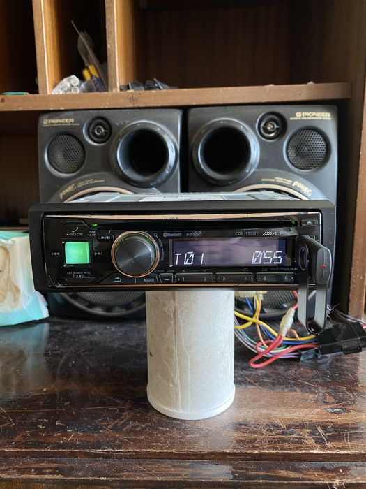 ALPINE CDE-173BT - USB BLUETOOTH CD mp3 плеър за кола сд авто радио