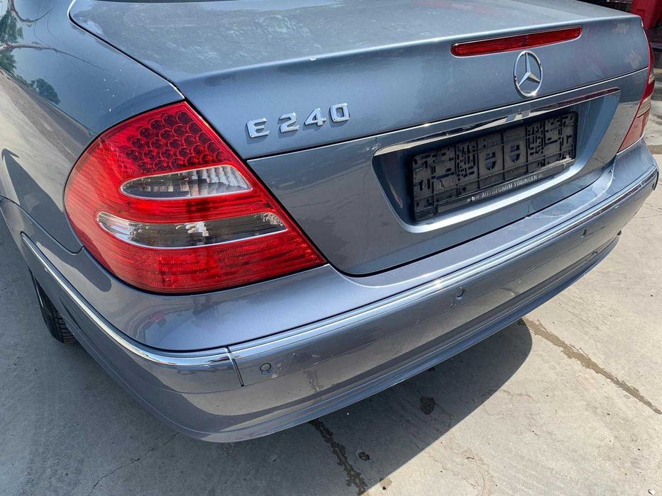 Dezmembrez mercedes e class w211 avangard/bara fata completa/stop/
