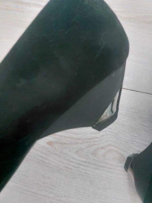 Елегантни обувки, велур