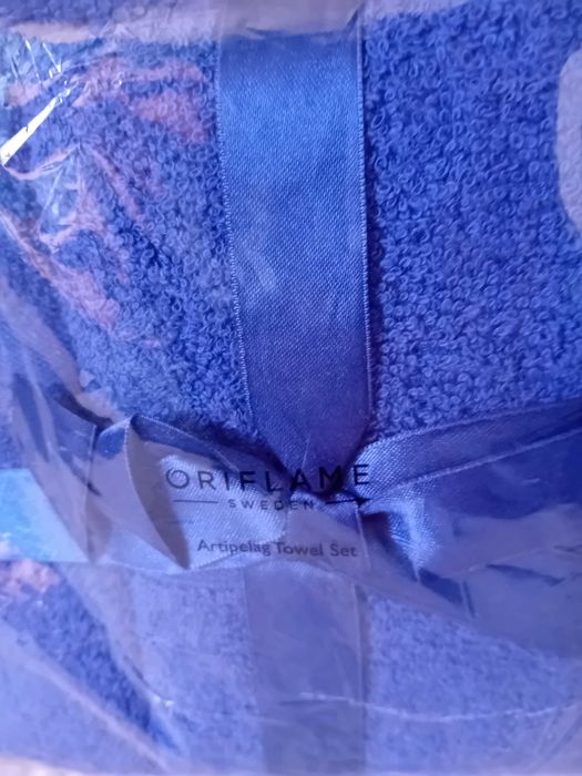 Хавлия+ кърпа за ръце Oriflame