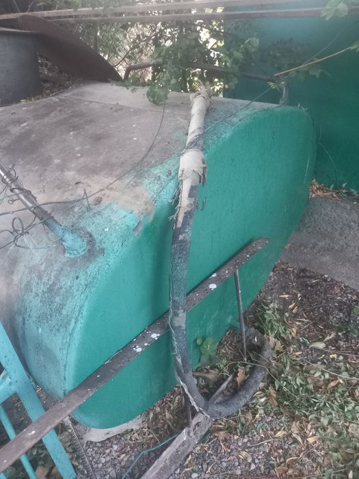 Цистерна,бочка большая 500литров