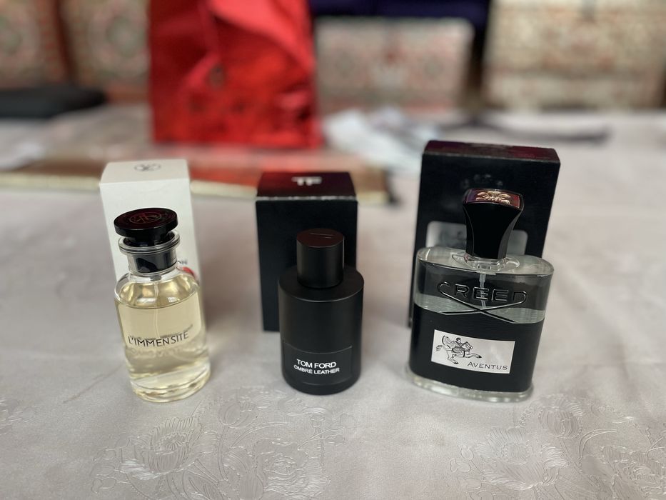 Парфюм сатылады срочна келысым бар