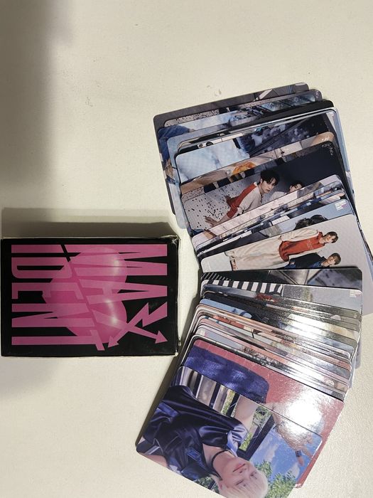 Карточки stray kids