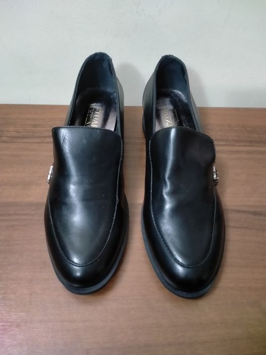 Продам женскую обувь