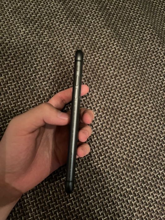 iphone 11 128гб.