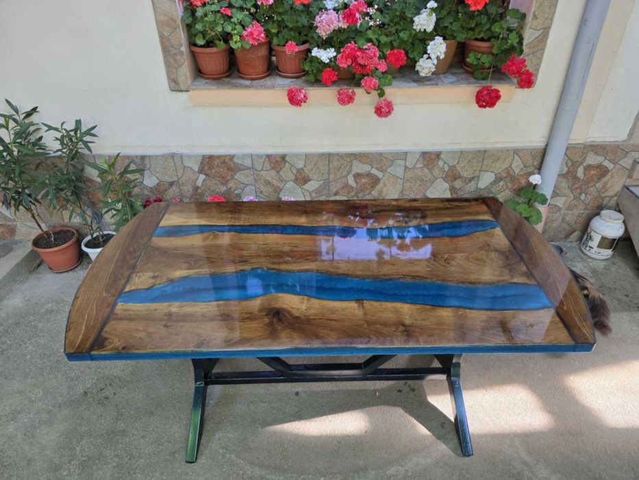 Маси от орех и смола