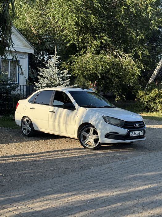 Продам ладу гранта FL 2.4 млн