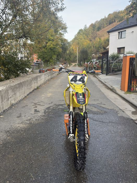Vand cross suzuki rmz 250