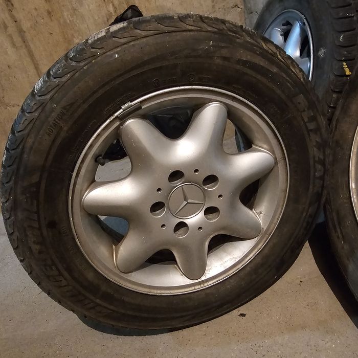 Jante cu cauciucuri de iarna Mercedes W205 195/65/15