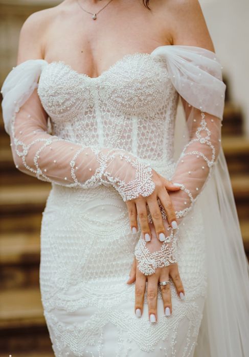 Vand rochie de mireasa-Natalia Vasiliev ( model 2025]