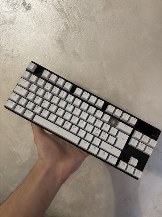 tastatura steel series apex pro tkl 2023