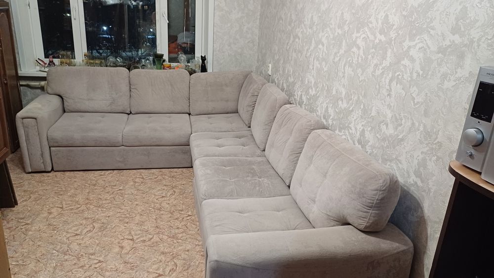 Диван мягкий угловой