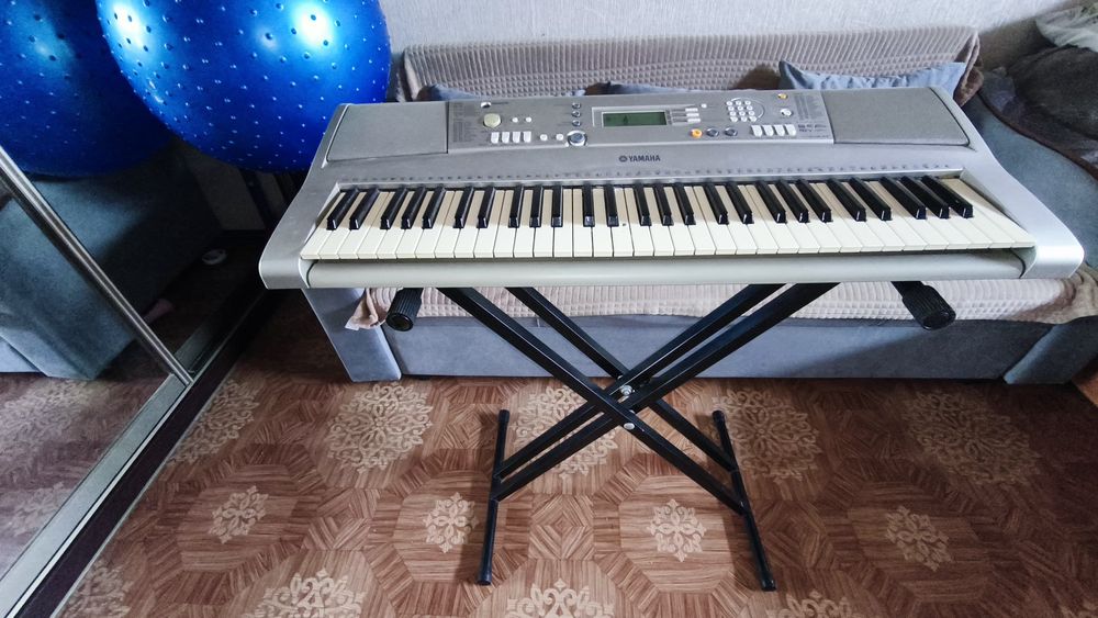 Синтезатор yamaha