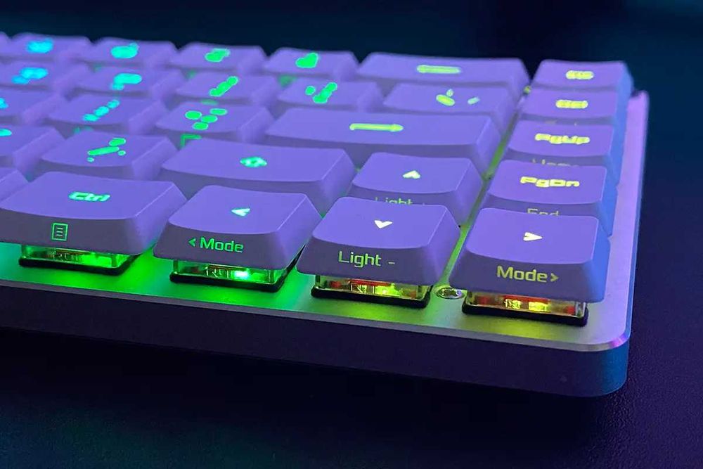 Tastatura Gaming Wireless mecanica ASUS ROG Falchion RX Low Profile 90MP03EC-BKUA10 Bluetooth, RGB, alba garantie noua Sigilata