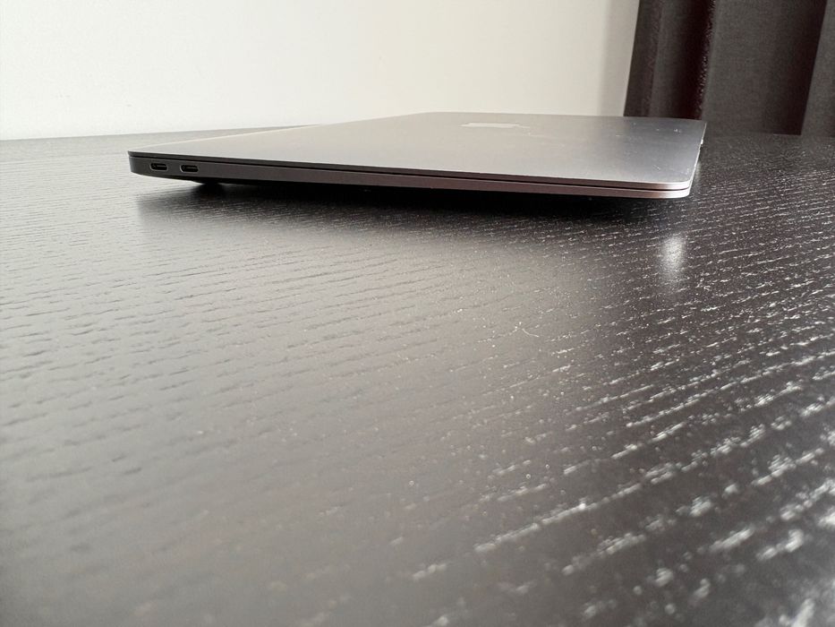Apple Macbook Air 2020 M1
